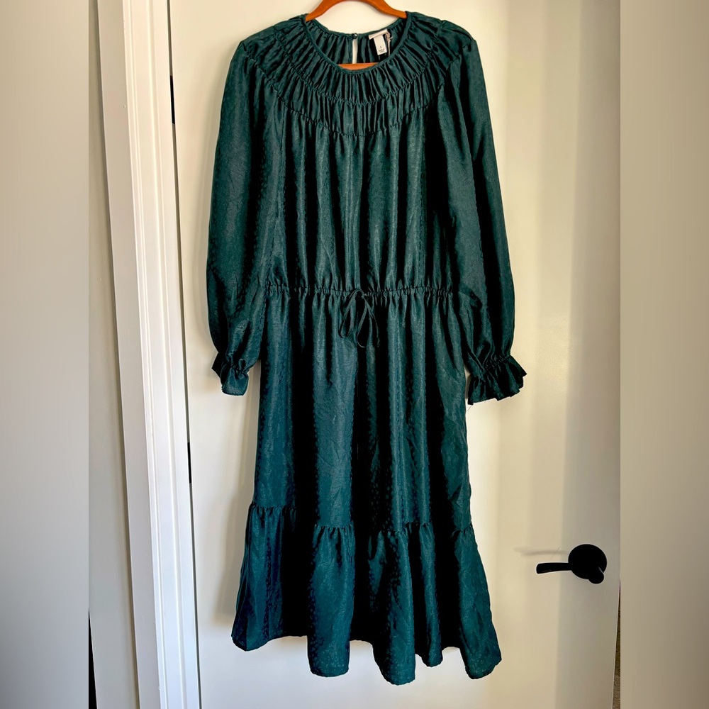 Dark green dress